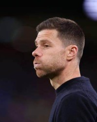 KOK体育平台体育-阿隆索服输：对手逼抢太厉害了，我们无法应对