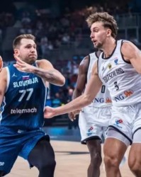 KOK体育平台-东契奇39+10+7空砍！斯洛文尼亚末节崩了，德国29-17逆转杀进四强